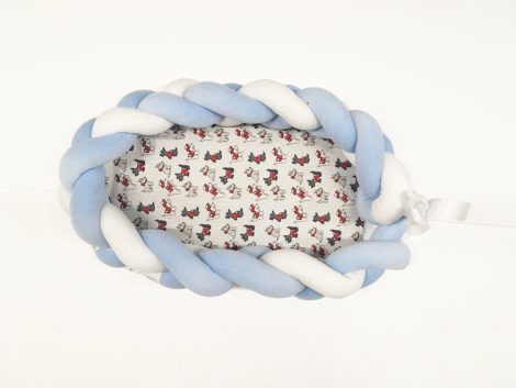 BabyBruin babafészek fonott széllel - kék kutyás